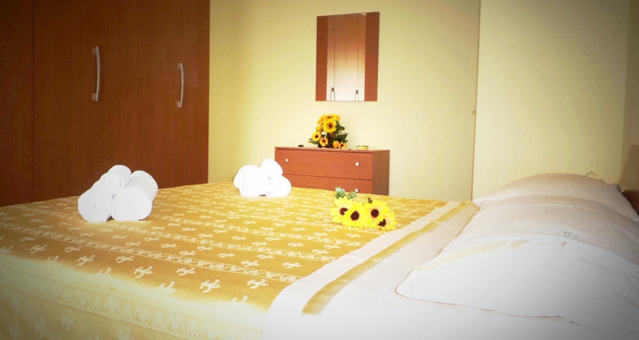 Il Girasole Bed & Breakfast Vibo Valentia Exterior photo